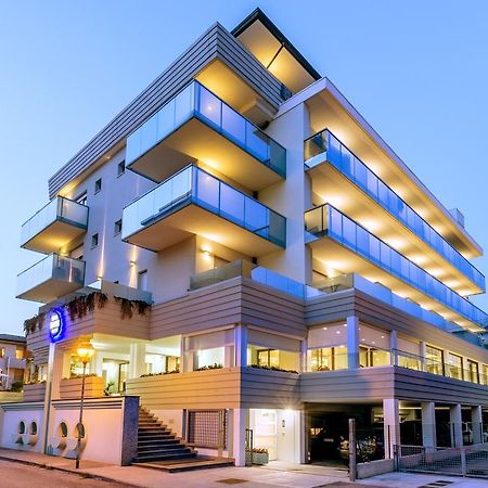 Hotel Mayer Bibione Kültér fotó