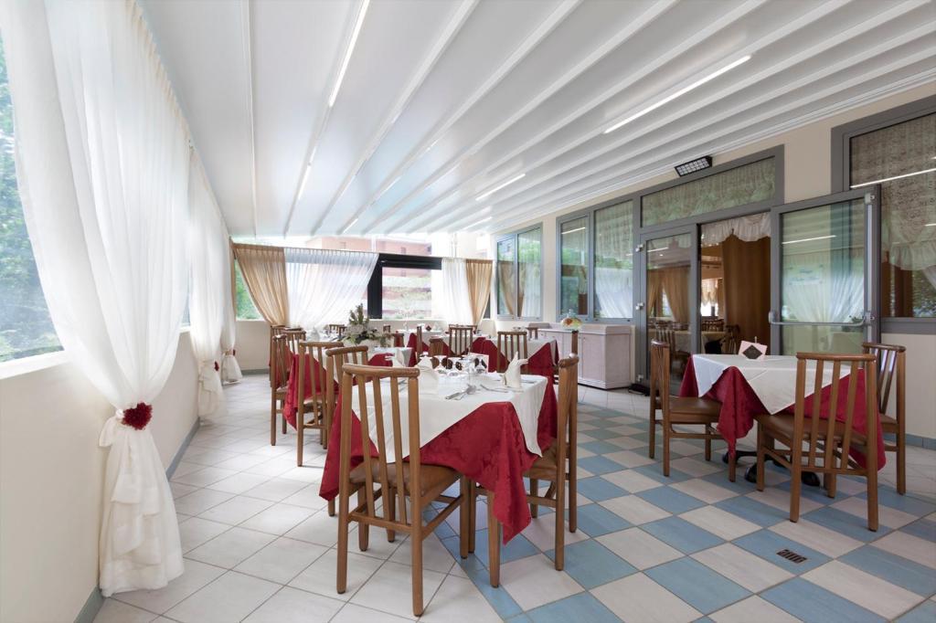 Hotel Mayer Bibione Kültér fotó
