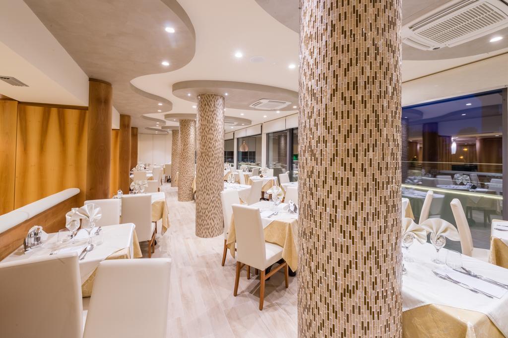 Hotel Mayer Bibione Kültér fotó